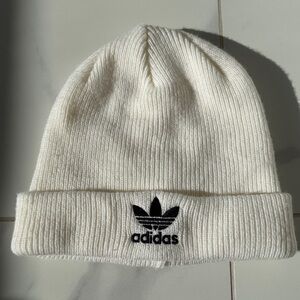 Adidas White Trefoil Cuffed Knit Beanie Hat Unisex Women’s Size OSFW